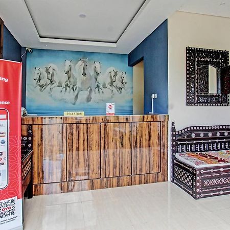 Capital O 91384 Rintaka Residence Senggigi Zewnętrze zdjęcie