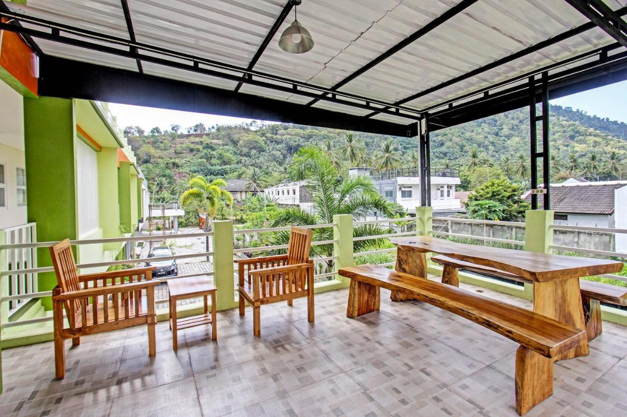 Capital O 91384 Rintaka Residence Senggigi Zewnętrze zdjęcie